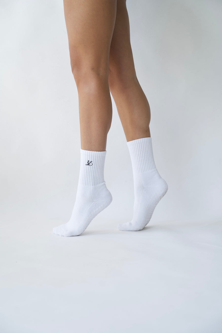 pilates sock embroidered - pure